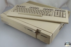 Commodore 128D