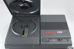 Commodore Amiga CD32