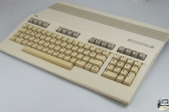 Commodore C128